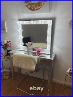 Vanity mirror with lights 32 x 28 Made in the USA